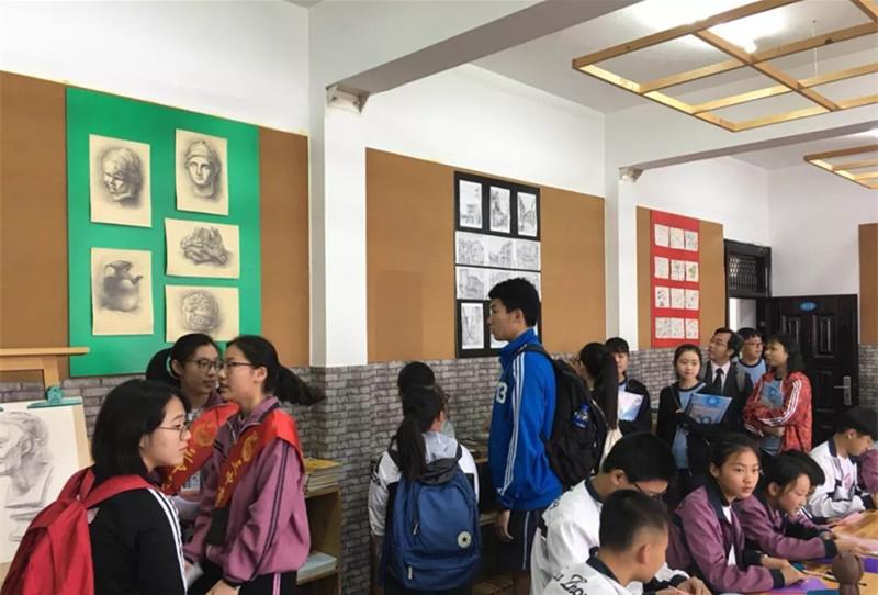 澳门复式三中三网站跟新门内部资料最快最准_持续发酵的动态;背后将如何影响社会、支持解释落实