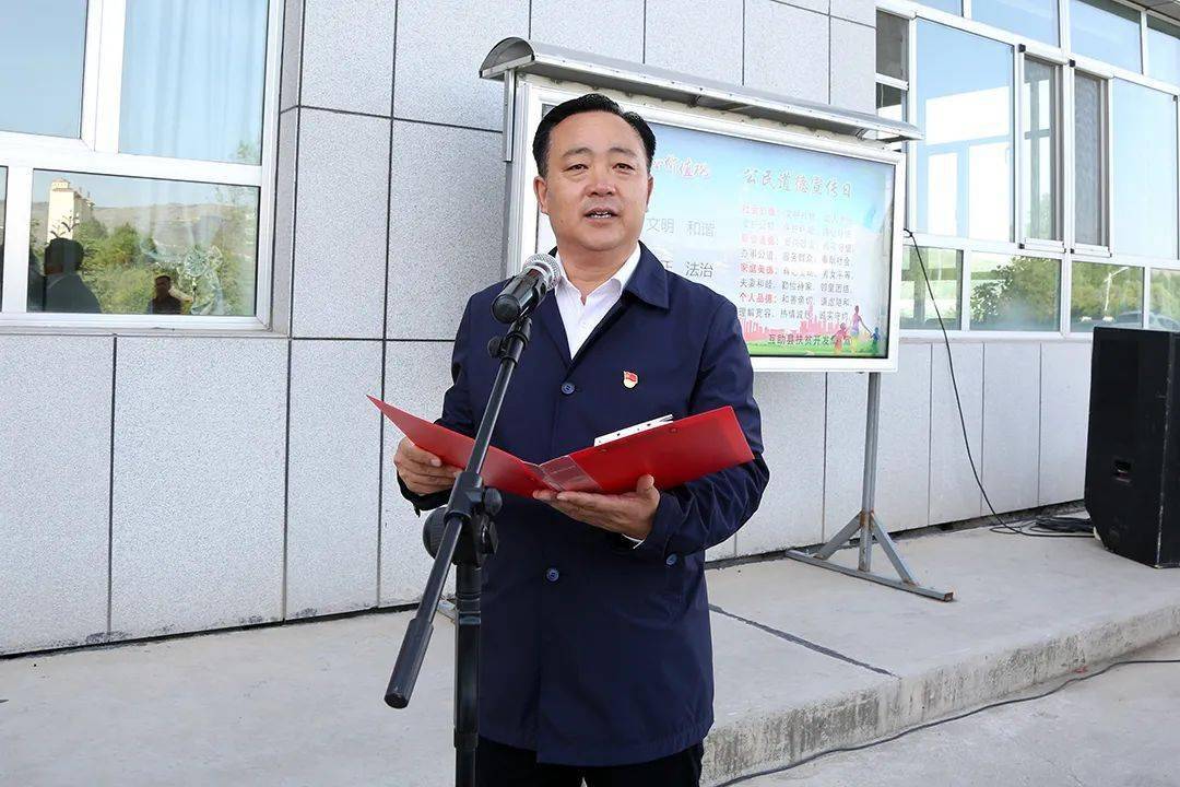 4949免费资料2025年,新澳门挂牌正版挂牌完整挂牌_争议不断的话题;难道我们不需要更多讨论、通用作答落实解释