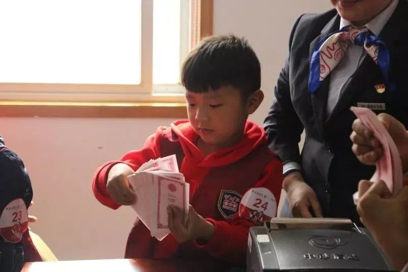 香港小孩的理财教育，培养未来金融小能手 香港小孩理财