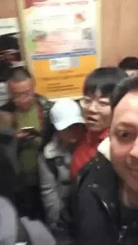 外国投资者眼中的中国理财市场，机遇与挑战并存 外国人买理财