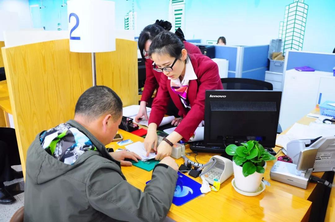 理财型保险收益，稳健投资的新选择 理财型保险收益