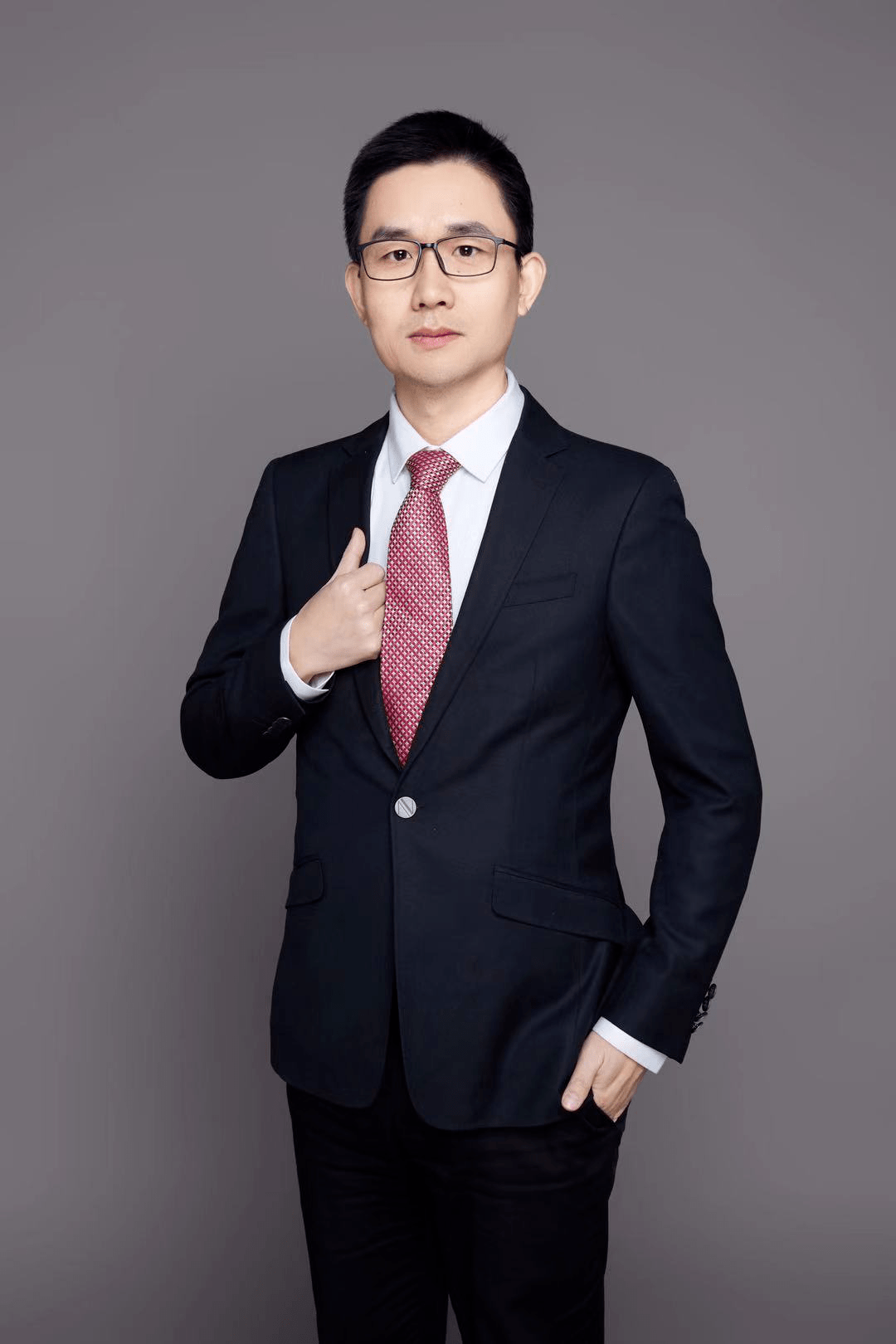 短期理财与基金经理的角色探讨 短期理财算不算基金经理