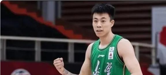 北京四中篮球之光，齐麟的篮球之路 北京四中篮球齐麟