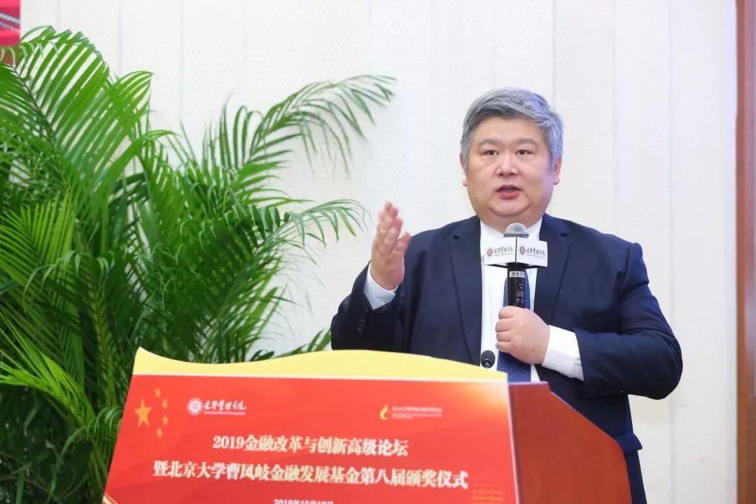 基金从业统考报名时间与全球金融市场动态分析 基金从业统考报名时间